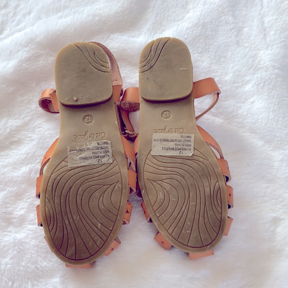 Sandals - Picture 3 of 3